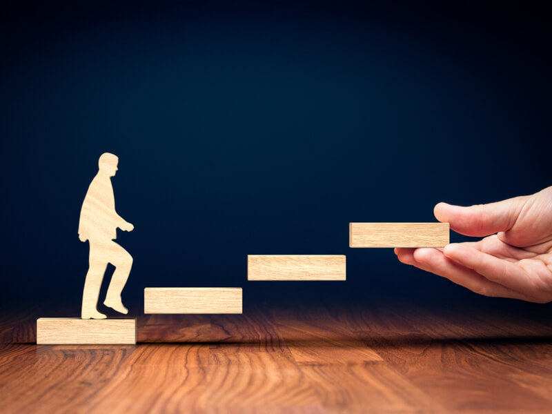 ステップアップする人