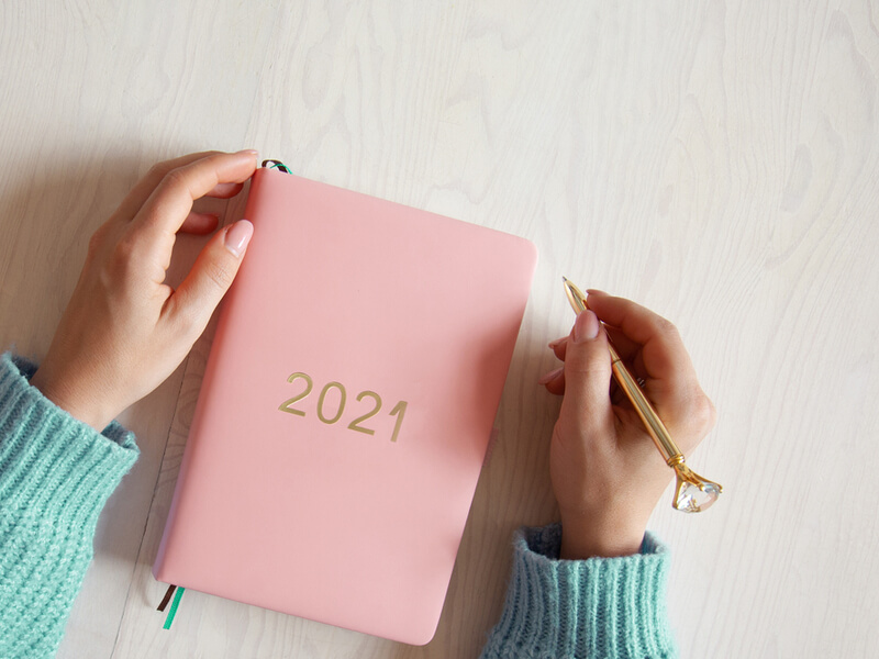 英語日記に役立つおすすめのアプリ特集 | 楽しみながら英語力アップ