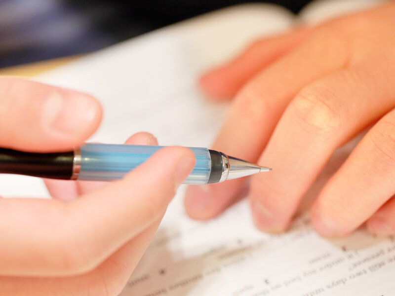 中学生の英検は何級から？受験メリットや級別勉強法を徹底解説