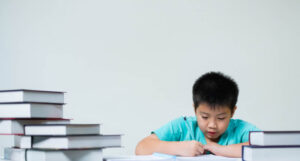 小学生が英検4級に合格するための勉強法を体験を元に解説！おすすめの教材・アプリ・スクール